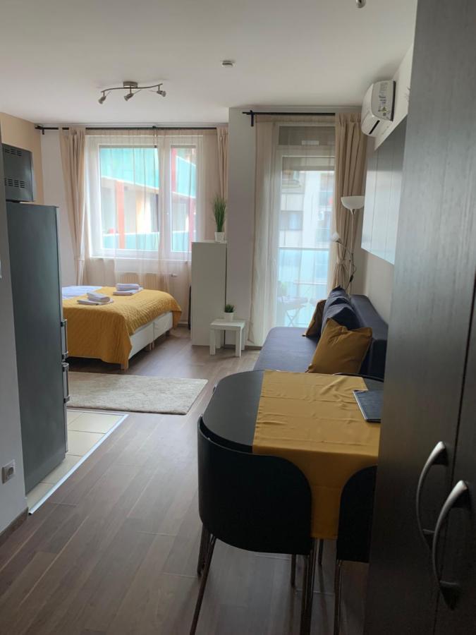 Appartement Corvin Sun Downtown